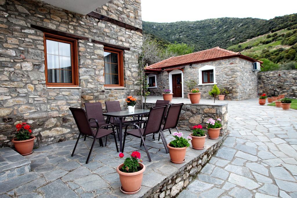 Mirtofiton Traditional Apartments Tsikrikonis מראה חיצוני תמונה