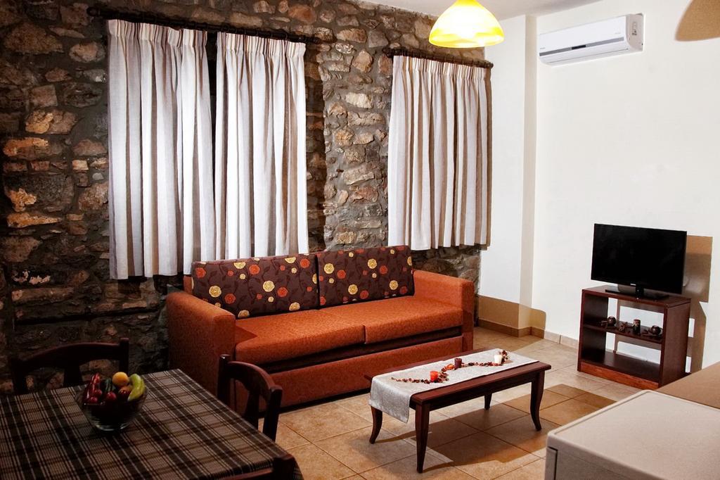 Mirtofiton Traditional Apartments Tsikrikonis מראה חיצוני תמונה
