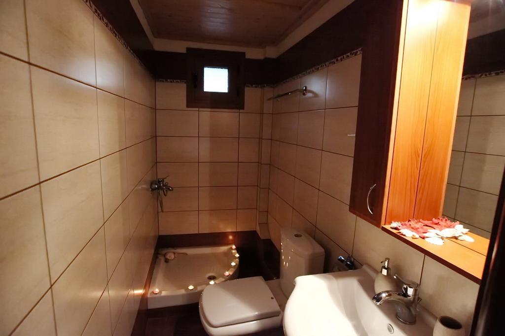 Mirtofiton Traditional Apartments Tsikrikonis מראה חיצוני תמונה